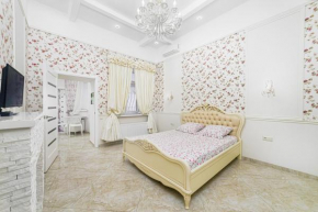 NEW!Designer apartment on Deribasovskaya, Odesa